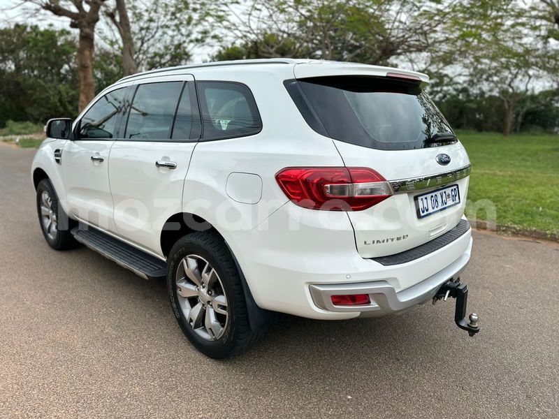 Big with watermark ford everest maputo maputo 31226