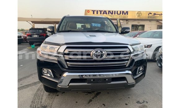 Buy Import Toyota Land Cruiser Black Car in Import - Dubai in Cabo Delgado Buy Import Toyota Land Cruiser Black Car in Import - Dubai in Cabo Delgado