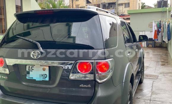 Tenga Tsaru Toyota Fortuner Zvimwe Mota in Maputo in Maputo Tenga Tsaru Toyota Fortuner Zvimwe Mota in Maputo in Maputo