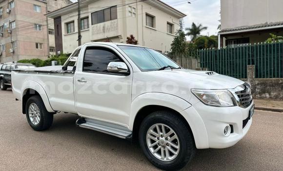 Comprar Usado Toyota Hilux Branco Carro em Maputo em Maputo Comprar Usado Toyota Hilux Branco Carro em Maputo em Maputo