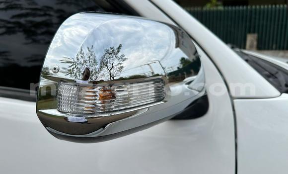 Comprar Usado Toyota Hilux Branco Carro em Maputo em Maputo Comprar Usado Toyota Hilux Branco Carro em Maputo em Maputo