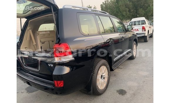 Buy Import Toyota Land Cruiser Black Car in Import - Dubai in Cabo Delgado Buy Import Toyota Land Cruiser Black Car in Import - Dubai in Cabo Delgado