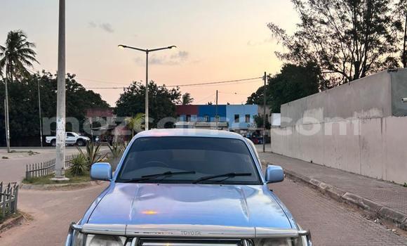 Comprar Usado Toyota Hilux Surf Azul Carro em Maputo em Maputo Comprar Usado Toyota Hilux Surf Azul Carro em Maputo em Maputo