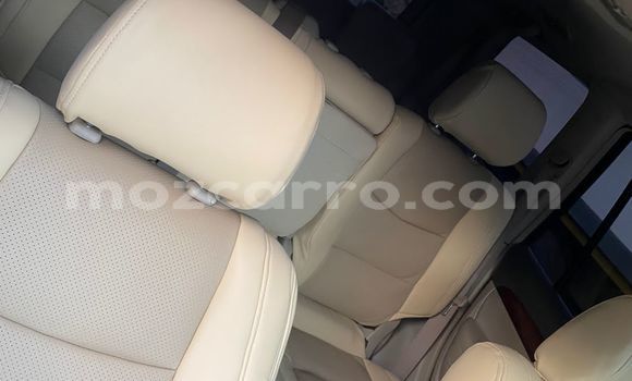 Nunua Ilio tumika Toyota Land Cruiser Prado Fedha Gari ndani ya Maputo nchini Maputo Nunua Ilio tumika Toyota Land Cruiser Prado Fedha Gari ndani ya Maputo nchini Maputo