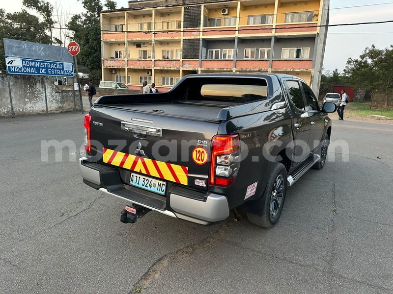 Big with watermark mitsubishi triton maputo maputo 31252