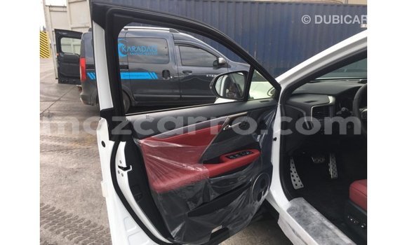 Buy Import Lexus RX 300 White Car in Import - Dubai in Cabo Delgado Buy Import Lexus RX 300 White Car in Import - Dubai in Cabo Delgado