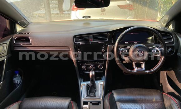 Comprar Usado Volkswagen Golf GTI Vermelho Carro em Maputo em Maputo Comprar Usado Volkswagen Golf GTI Vermelho Carro em Maputo em Maputo
