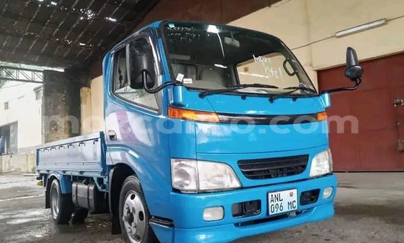 Nunua Ilio tumika Toyota Dyna Bluu Gari ndani ya Maputo nchini Maputo Nunua Ilio tumika Toyota Dyna Bluu Gari ndani ya Maputo nchini Maputo