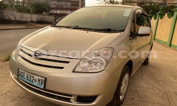 Comprar Usado Toyota Spacio De outros Carro em Maputo em Maputo Comprar Usado Toyota Spacio De outros Carro em Maputo em Maputo