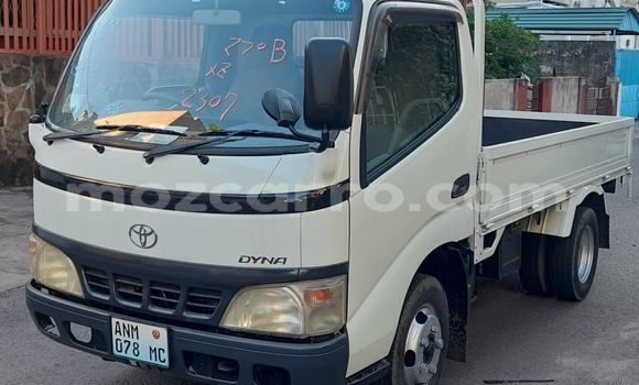 Nunua Ilio tumika Toyota Dyna Nyeupe Gari ndani ya Maputo nchini Maputo Nunua Ilio tumika Toyota Dyna Nyeupe Gari ndani ya Maputo nchini Maputo