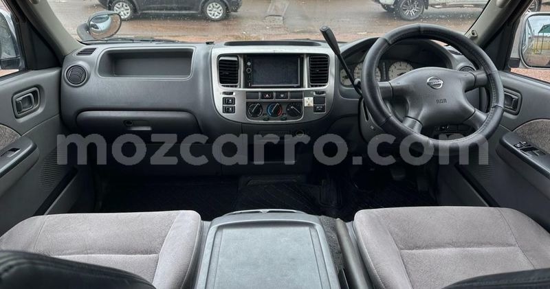 Big with watermark nissan caravan maputo maputo 31275