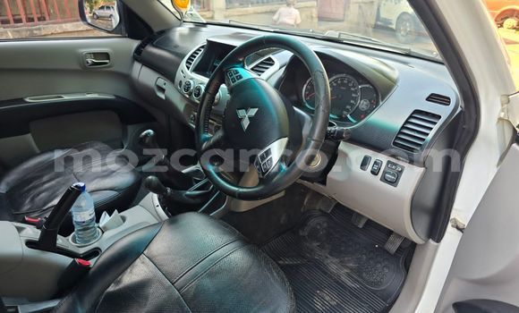 Tenga Tsaru Mitsubishi Triton Chena Mota in Maputo in Maputo Tenga Tsaru Mitsubishi Triton Chena Mota in Maputo in Maputo