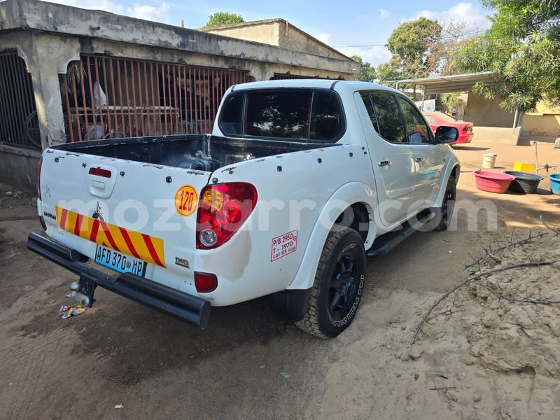 Big with watermark mitsubishi triton maputo maputo 31277