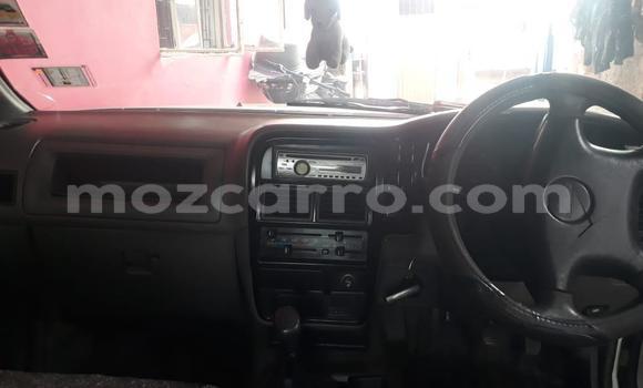 Comprar Usado Isuzu KB Branco Carro em Maputo em Maputo Comprar Usado Isuzu KB Branco Carro em Maputo em Maputo