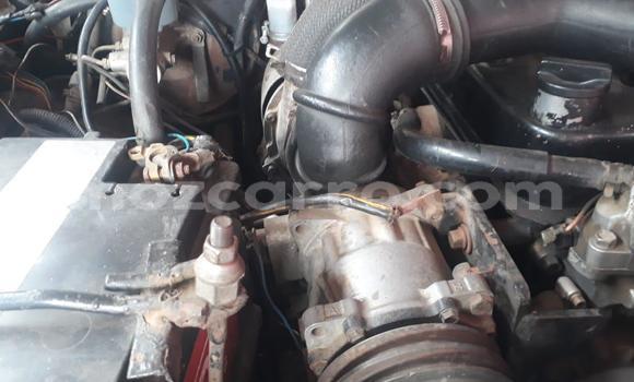 Comprar Usado Isuzu KB Branco Carro em Maputo em Maputo Comprar Usado Isuzu KB Branco Carro em Maputo em Maputo