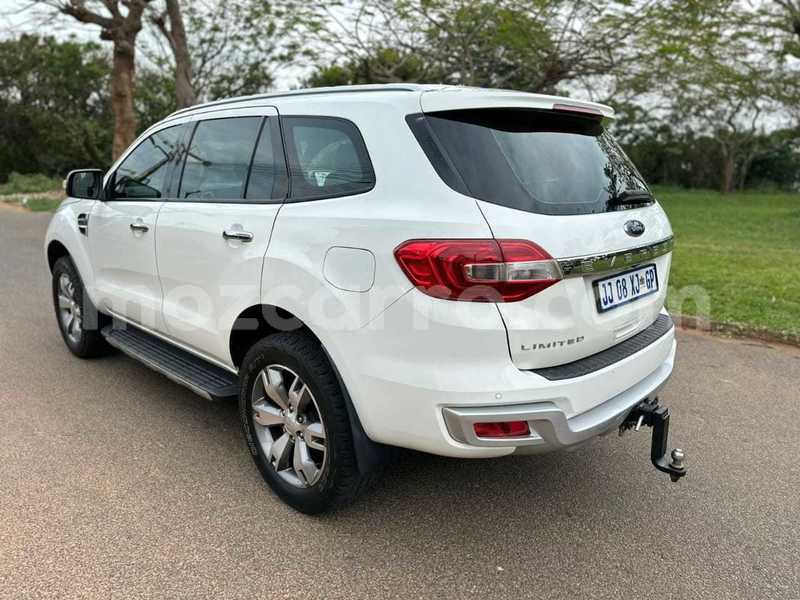 Big with watermark ford everest maputo maputo 31283