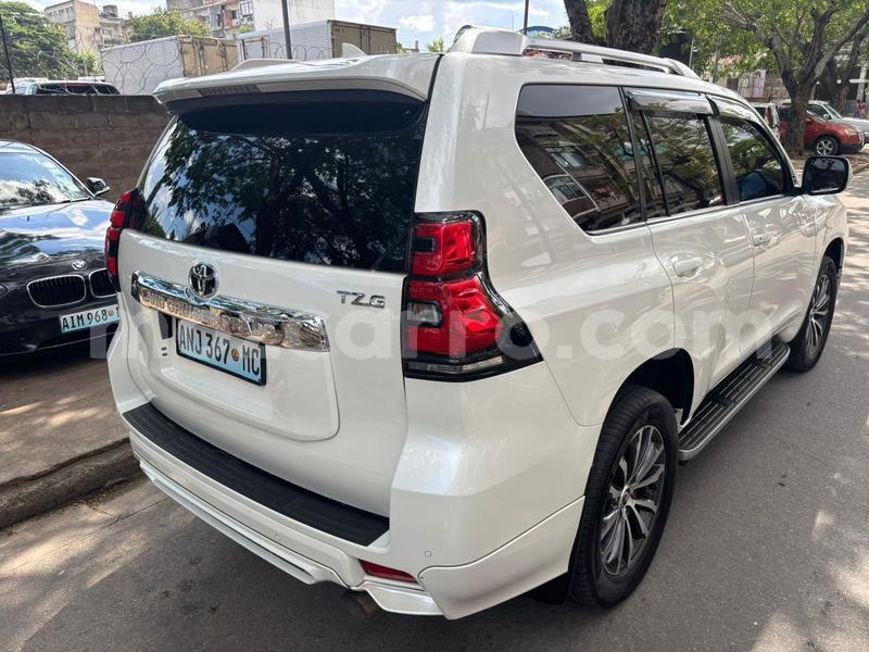 Big with watermark toyota land cruiser prado maputo maputo 31284