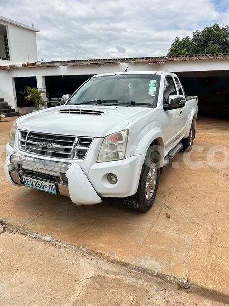 Big with watermark isuzu kb maputo maputo 31290