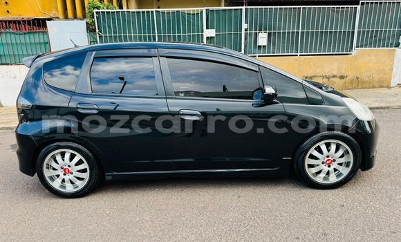 Nunua Ilio tumika Honda Fit Nyeusi Gari ndani ya Maputo nchini Maputo Nunua Ilio tumika Honda Fit Nyeusi Gari ndani ya Maputo nchini Maputo