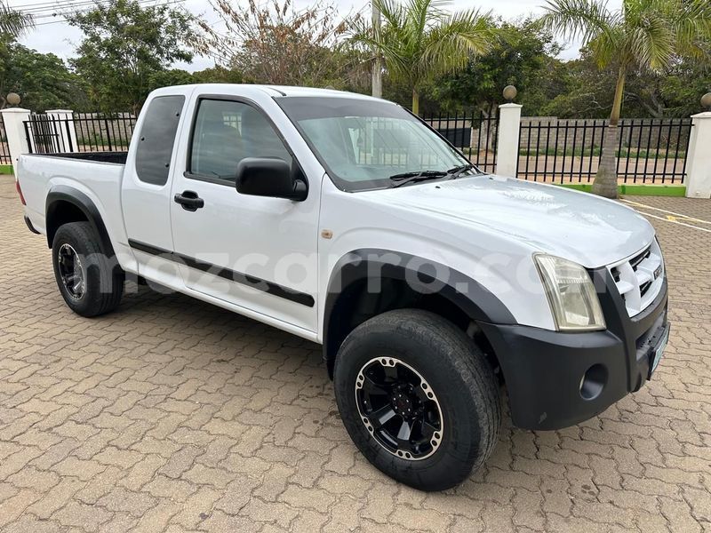 Big with watermark isuzu kb maputo maputo 31311