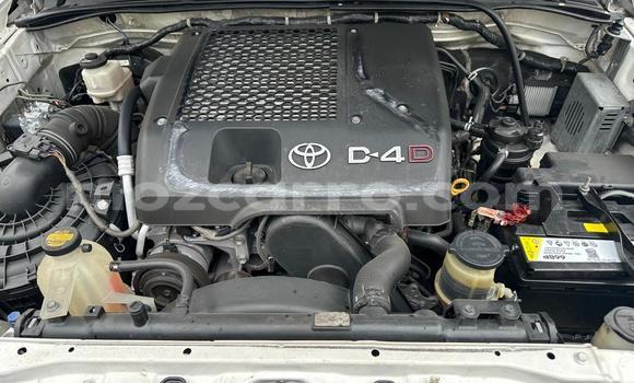 Comprar Novo Toyota Fortuner Branco Carro em Maputo em Maputo Comprar Novo Toyota Fortuner Branco Carro em Maputo em Maputo