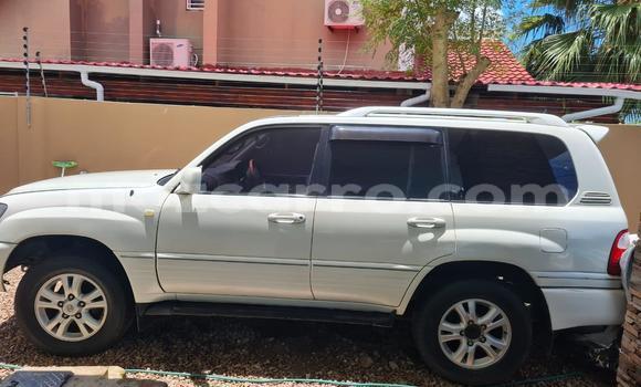 Buy Used Toyota 4Runner White Car in Maputo in Maputo Buy Used Toyota 4Runner White Car in Maputo in Maputo