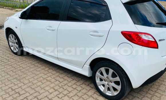 Buy Used Mazda Demio White Car in Maputo in Maputo Buy Used Mazda Demio White Car in Maputo in Maputo