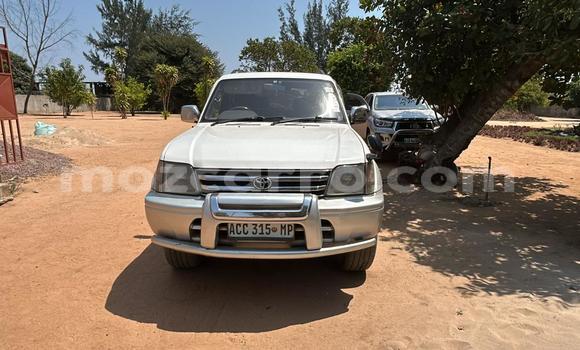 Buy Used Toyota Land Cruiser Prado White Car in Maputo in Maputo Buy Used Toyota Land Cruiser Prado White Car in Maputo in Maputo