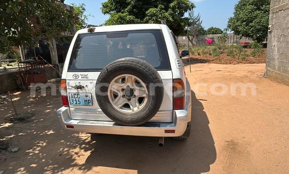 Buy Used Toyota Land Cruiser Prado White Car in Maputo in Maputo Buy Used Toyota Land Cruiser Prado White Car in Maputo in Maputo