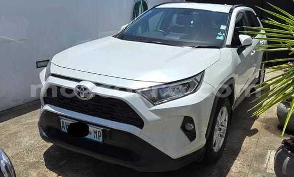 Nunua Mpya Toyota RAV4 Nyeupe Gari ndani ya Maputo nchini Maputo Nunua Mpya Toyota RAV4 Nyeupe Gari ndani ya Maputo nchini Maputo