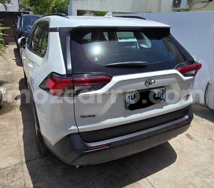 Big with watermark toyota rav4 maputo maputo 31344