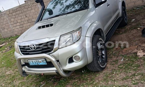 Nunua Ilio tumika Toyota Hilux Nyingine Gari ndani ya Maputo nchini Maputo Nunua Ilio tumika Toyota Hilux Nyingine Gari ndani ya Maputo nchini Maputo