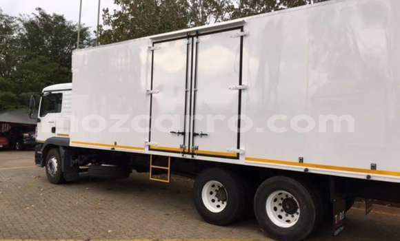 Comprar Usado Man Silent Branco Caminhão em Maputo em Maputo Comprar Usado Man Silent Branco Caminhão em Maputo em Maputo