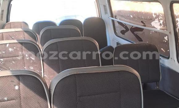Comprar Usado Toyota Hiace Branco Carro em Maputo em Maputo Comprar Usado Toyota Hiace Branco Carro em Maputo em Maputo