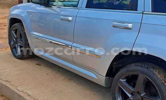 Tenga Tsaru Jeep Grand Cherokee Sirivha Mota in Maputo in Maputo Tenga Tsaru Jeep Grand Cherokee Sirivha Mota in Maputo in Maputo