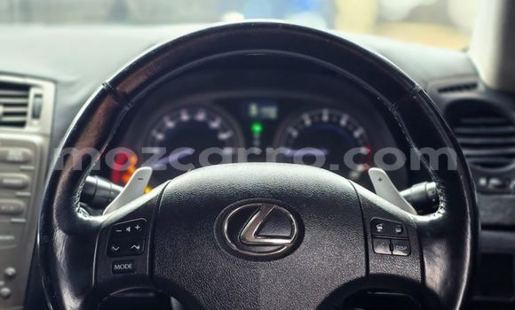 Comprar Novo Lexus IS Vermelho Carro em Maputo em Maputo Comprar Novo Lexus IS Vermelho Carro em Maputo em Maputo