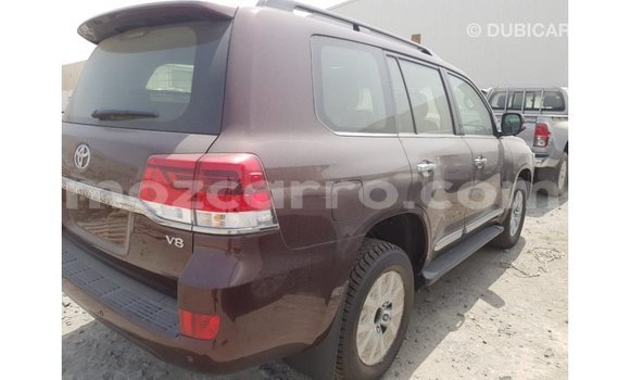 Tenga Imported Toyota Land Cruiser Bhurawuni Mota in Import - Dubai in Cabo Delgado Tenga Imported Toyota Land Cruiser Bhurawuni Mota in Import - Dubai in Cabo Delgado