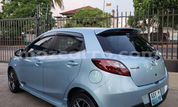 Comprar Novo Mazda Demio Azul Carro em Maputo em Maputo Comprar Novo Mazda Demio Azul Carro em Maputo em Maputo