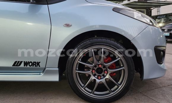Comprar Novo Mazda Demio Azul Carro em Maputo em Maputo Comprar Novo Mazda Demio Azul Carro em Maputo em Maputo