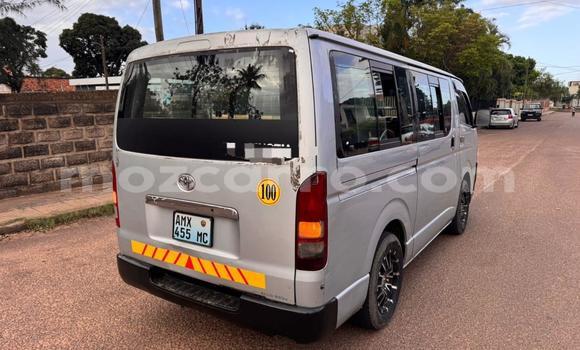 Tenga Tsaru Toyota Hiace Zvimwe Mota in Maputo in Maputo Tenga Tsaru Toyota Hiace Zvimwe Mota in Maputo in Maputo
