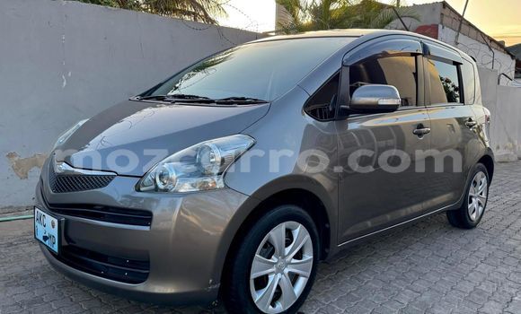 Tenga Itsva Toyota Ractis Bhurawuni Mota in Maputo in Maputo