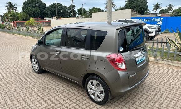 Comprar Usado Toyota Ractis Castanho Carro em Maputo em Maputo Comprar Usado Toyota Ractis Castanho Carro em Maputo em Maputo