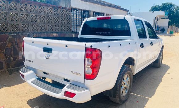 Comprar Usado GMC Safari Branco Carro em Maputo em Maputo Comprar Usado GMC Safari Branco Carro em Maputo em Maputo