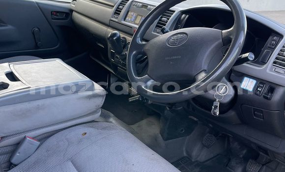 Buy Used Toyota Hiace White Car in Maputo in Maputo Buy Used Toyota Hiace White Car in Maputo in Maputo