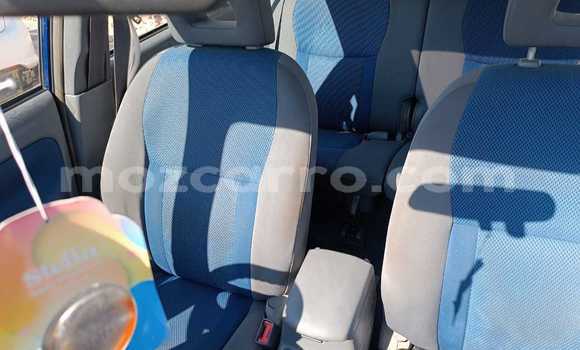 Comprar Usado Toyota RAV4 Azul Carro em Maputo em Maputo Comprar Usado Toyota RAV4 Azul Carro em Maputo em Maputo