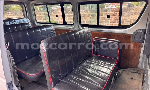 Comprar Usado Toyota Hiace De outros Carro em Maputo em Maputo Comprar Usado Toyota Hiace De outros Carro em Maputo em Maputo