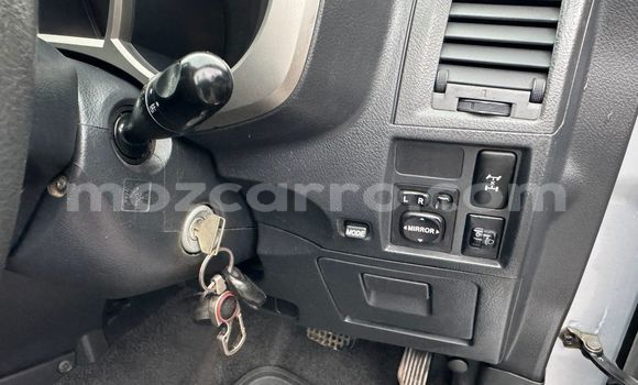 Comprar Usado Isuzu Bighorn Branco Carro em Maputo em Maputo Comprar Usado Isuzu Bighorn Branco Carro em Maputo em Maputo