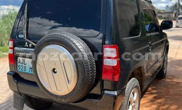 Tenga Tsaru Mitsubishi Pajero Mini Nhema Mota in Maputo in Maputo Tenga Tsaru Mitsubishi Pajero Mini Nhema Mota in Maputo in Maputo