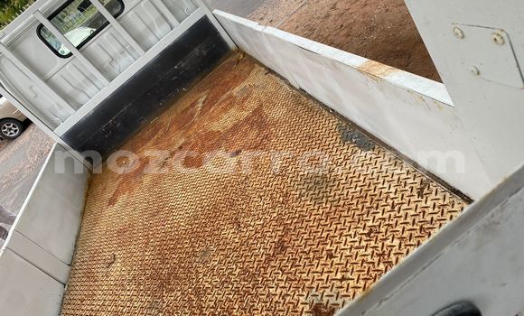 Comprar Novo Toyota Dyna Branco Carro em Maputo em Maputo Comprar Novo Toyota Dyna Branco Carro em Maputo em Maputo