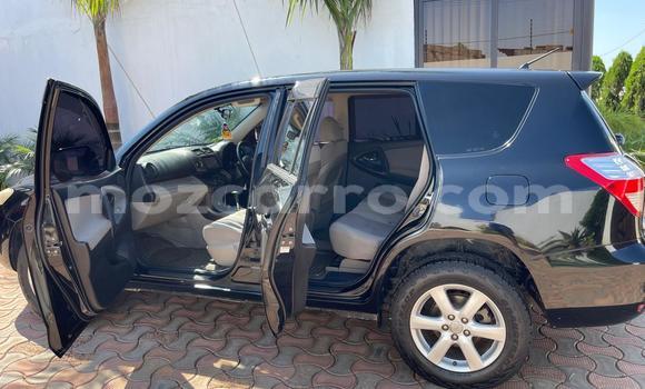 Nunua Ilio tumika Toyota Vanguard Nyeusi Gari ndani ya Maputo nchini Maputo Nunua Ilio tumika Toyota Vanguard Nyeusi Gari ndani ya Maputo nchini Maputo